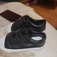 продавам кожени гуменки нови детски, снимка 3 - Спортни обувки - 45189014