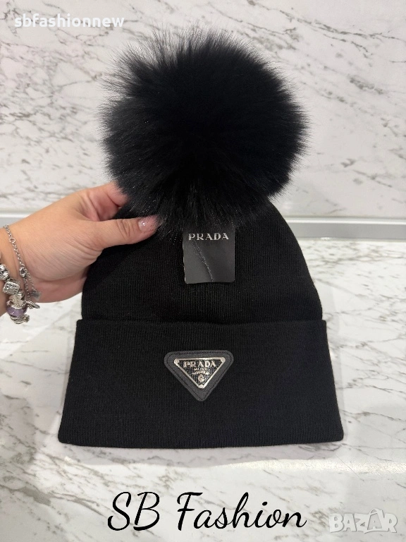 Прада шапка с естествен пух, снимка 1