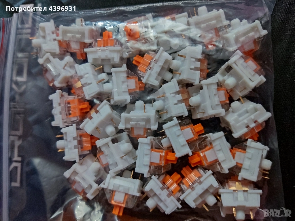 Orange switches 30pcs Outemu 3-pin, снимка 1