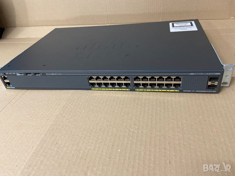 Cisco WS-C2960X-24TS-LL Catalyst гигабитов суич 2960X SFP switch, снимка 1