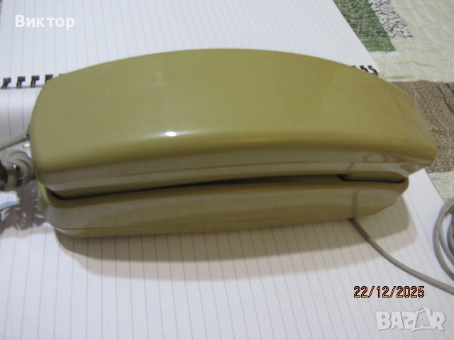 Телефон за стена , снимка 1