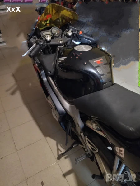 Хонда цбр 600 Ф4 и ф4И на части, снимка 1