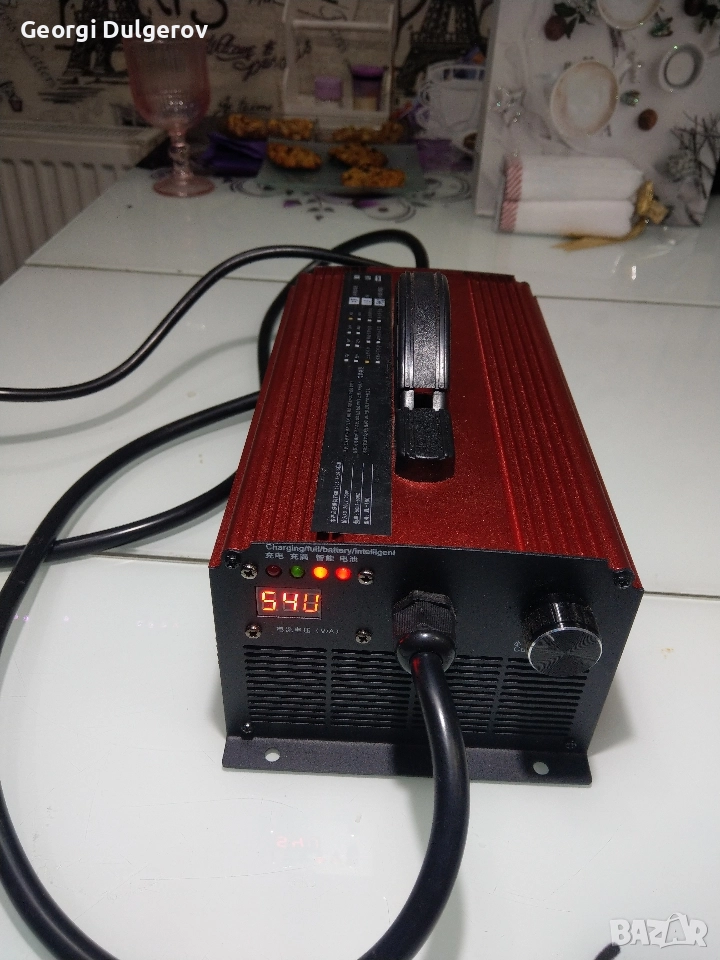 Зарядно-регулируемо :48V -25A за Ii ion батерии., снимка 1