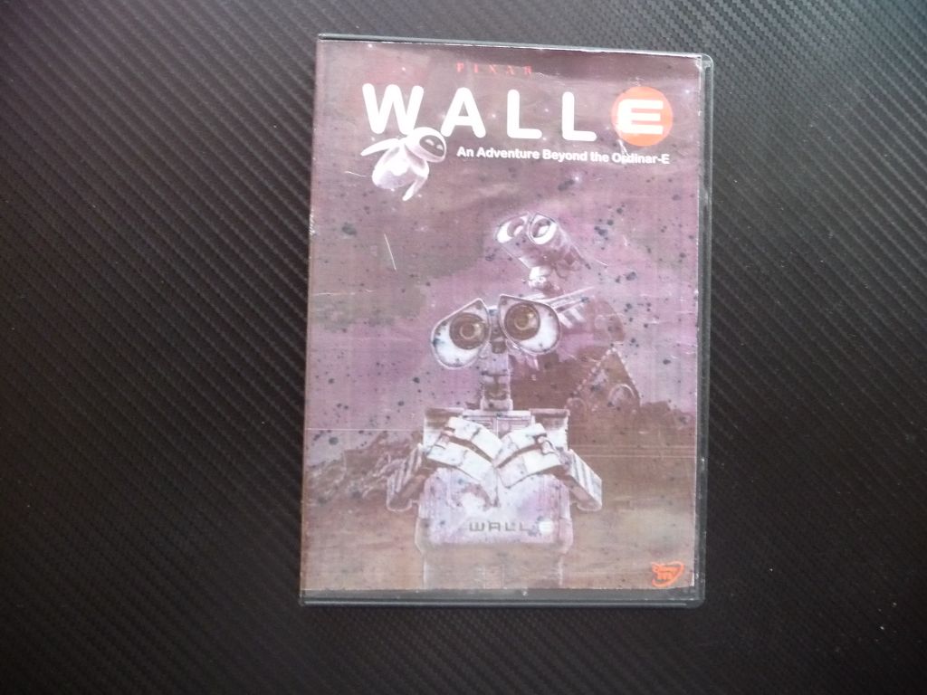 Wall E DVD филм Pixar Уол-И роботче фантастика любов бъдещето в Анимации в  гр. Радомир - ID46042011 — Bazar.bg