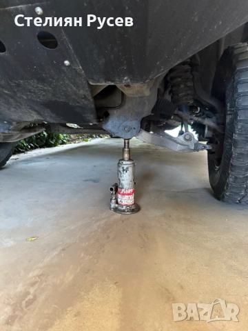 10 тонен хидравличен / маслен крик за камион 0210 цена 70 лв или 35,79 евро - продава се само това о, снимка 4 - Други инструменти - 51972430