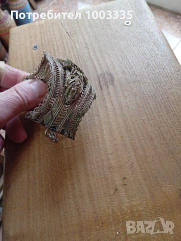Етнографска гривна , снимка 3 - Гривни - 54203052