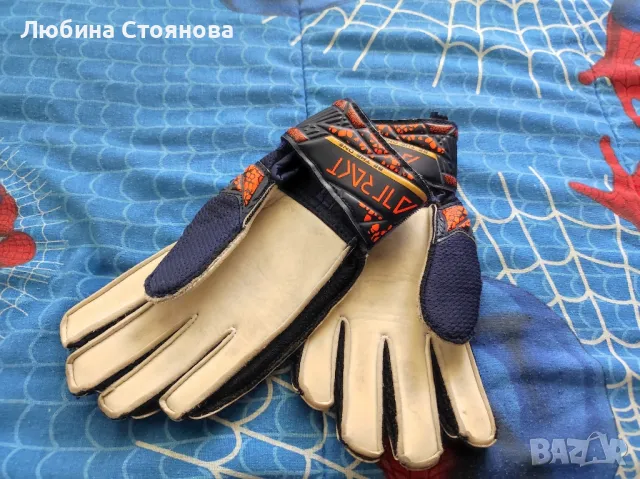 Вратарски ръкавици Reusch Attrakt Solid, Размер L/XL-9.5, Син/Златист, снимка 2 - Футбол - 47949006