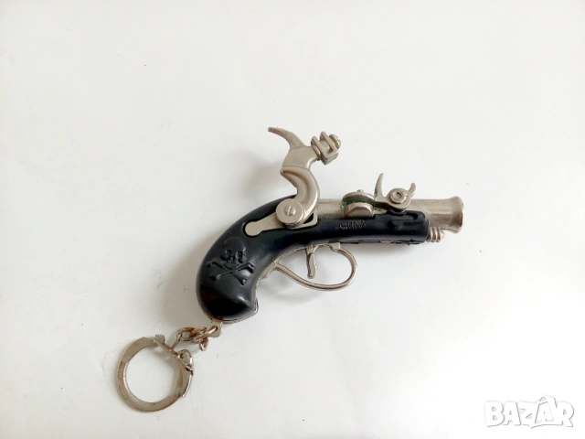 Винтидж ключодържател миниатюрен лят пистолет, снимка 5 - Други ценни предмети - 53998477