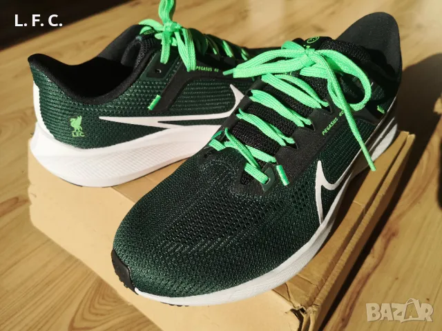 LiveLiverpool NIKE ZOOM PEGASUS 40 LFC,Найк Ливърпул.44 номер, снимка 3 - Маратонки - 47724951