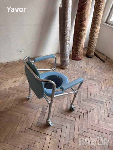 Сгъваем инвалиден стол с гърне на колелца MBK-156, снимка 6 - Други - 53912688