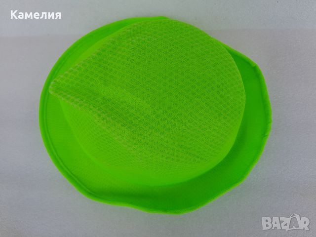 Зелена неонова шапка, снимка 3 - Шапки - 46124687