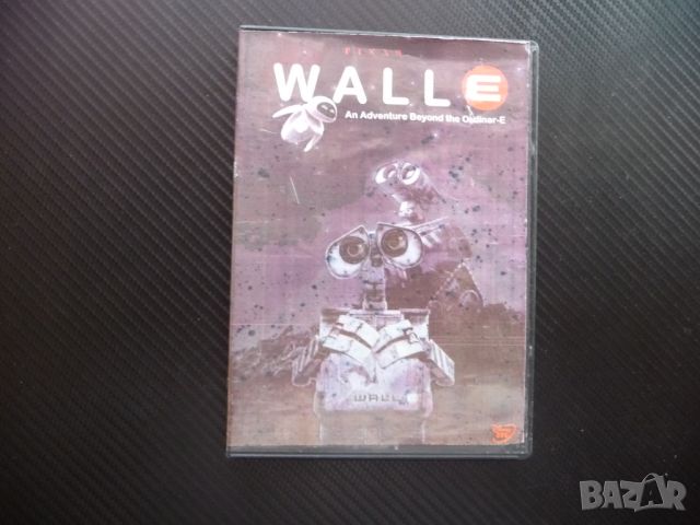 Wall E DVD филм Pixar Уол-И роботче фантастика любов бъдещето, снимка 1 - Анимации - 46042011