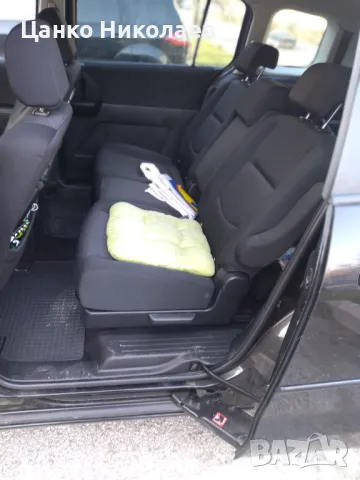 Продавам Мазда 5, снимка 3 - Автомобили и джипове - 49230099