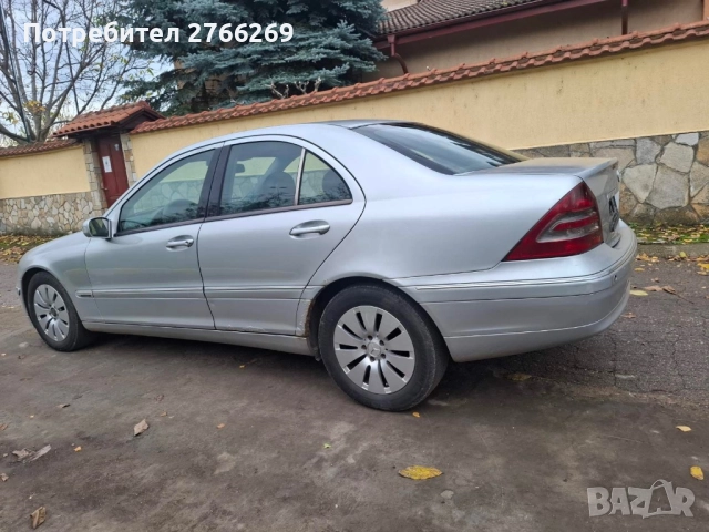 Мерцедес Ц200, снимка 3 - Автомобили и джипове - 52492938
