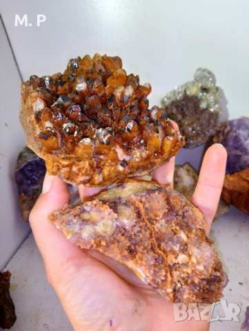лот колекция минерали от България друза Кварц аметист кристали яспис галенит азурит ахат халцедон , снимка 12 - Колекции - 44986418