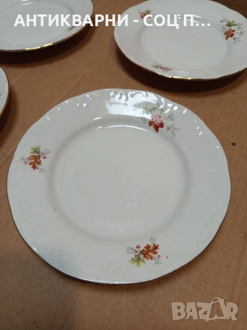 Комплект Стари Български Порцеланови Чинии С Позлатен Кант. НОМЕР 1659., снимка 2 - Антикварни и старинни предмети - 53759802