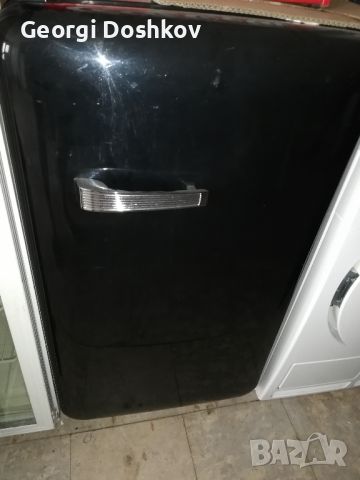хладилник с камера ретро стил, снимка 3 - Хладилници - 46447475