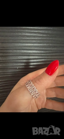 Красив масивен пръстен с кристали, снимка 7 - Пръстени - 53926677