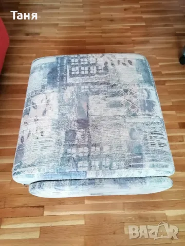 Холна гарнитура от разтегателен диван с железен механизъм, две табуретки и два фотьойла, снимка 10 - Дивани и мека мебел - 49789733