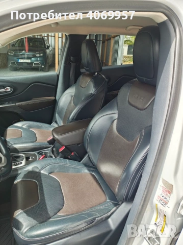 Jeep cherokee за продажба, снимка 8 - Автомобили и джипове - 54205848