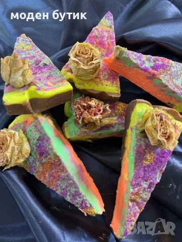 натурален сапун дамски ”Златен пир, снимка 5 - Козметика за тяло - 51063616