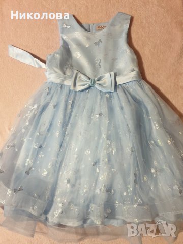 Продавам официална рокля, обличана веднъж. Размер 10-12 години