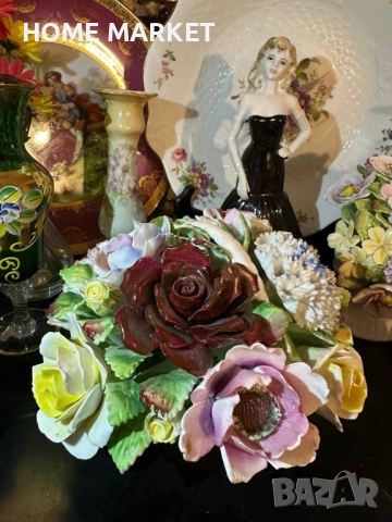 Royal Doulton England  Circa 1966 - “ Грандиозната цветна кошница” - порцеланова кошница с цветя, снимка 10 - Антикварни и старинни предмети - 52734661