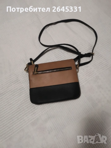 Малка дамска чанта, снимка 3 - Чанти - 53955111