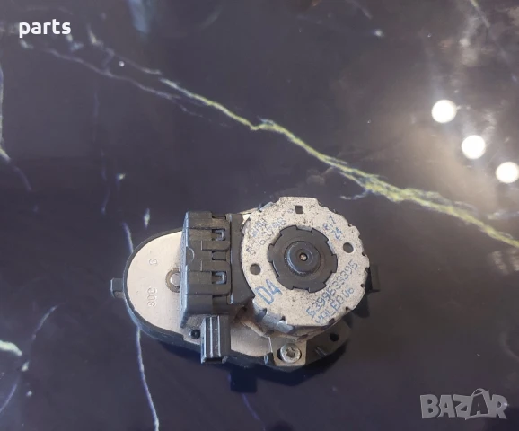 Моторче Клапи Парно БМВ 5 Е39 N:2 - 5399533395, снимка 4 - Части - 51223313