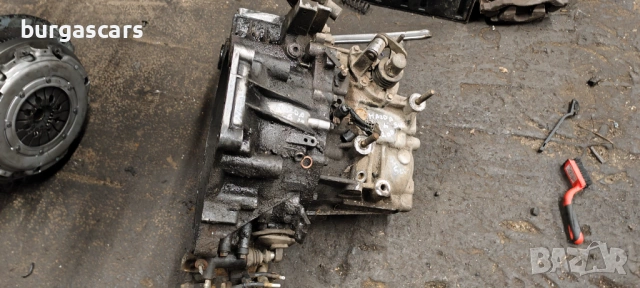 Ръчна скоростна кутия Mazda 6 2.0D GG 5 скорости