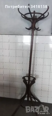 Дървени закачалки 