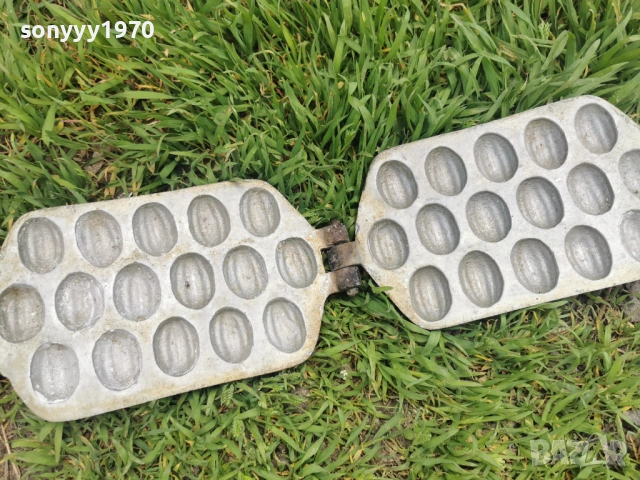 ПРЕСА С ДВЕ ДЪЖКИ-ДВОЕН ТИГАН С ФОРМИ 1804261623LCHERY1