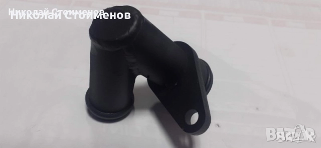 Фланец за Мерцедес ML 270 CDI 6122030008, снимка 2 - Части - 52243530