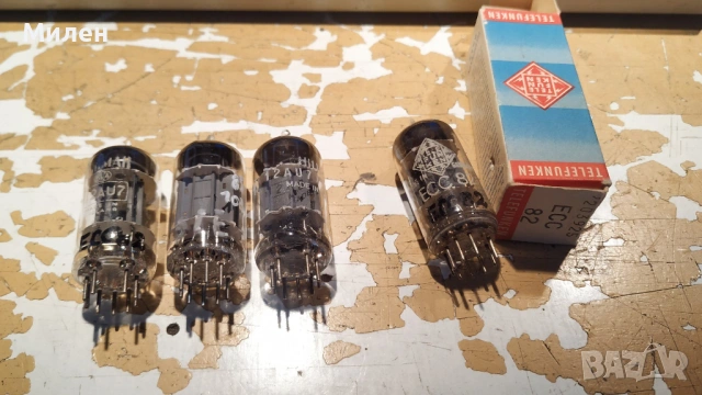 радиолампи ECC82