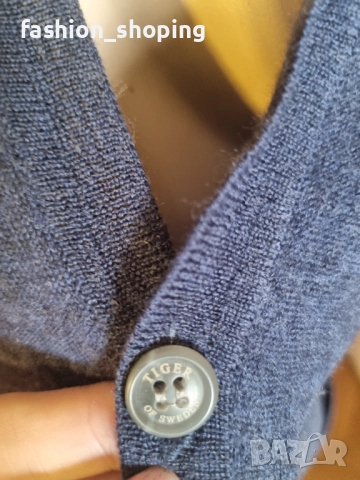 Мъжка жилетка от фина вълна Tiger of Sweden, снимка 2 - Други - 52053033