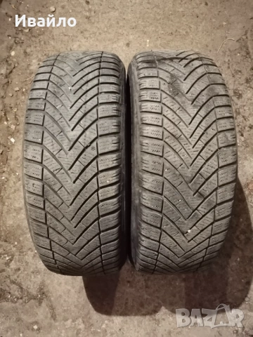 Продавам 2 броя зимни гуми 205.55.16 на 1 сезон дот 2022 Vresstain 