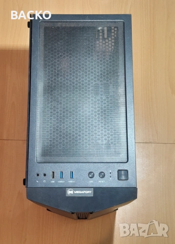 Компютърна кутия MEGAPORT, снимка 2 - Захранвания и кутии - 53061096