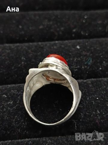 Красив сребърен мъжки  пръстен с кехлибар , снимка 4 - Пръстени - 45455742