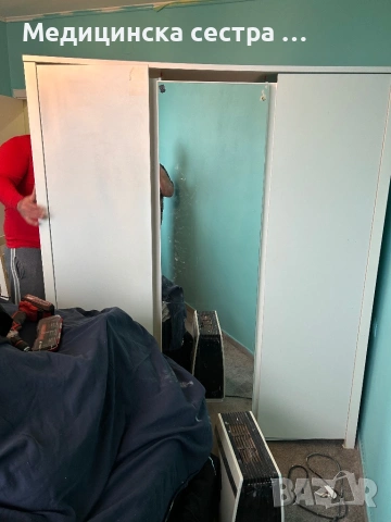 Гардероб бял с огледало в Ямбол, снимка 3 - Гардероби - 53927574