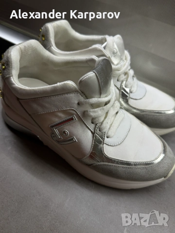 Оригинални Liu Jo дамски маратонки – кристали / дизайнерски модел, снимка 3 - Маратонки - 53727817