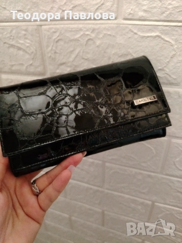 Дамско портмоне Arietti, снимка 2 - Портфейли, портмонета - 53941811