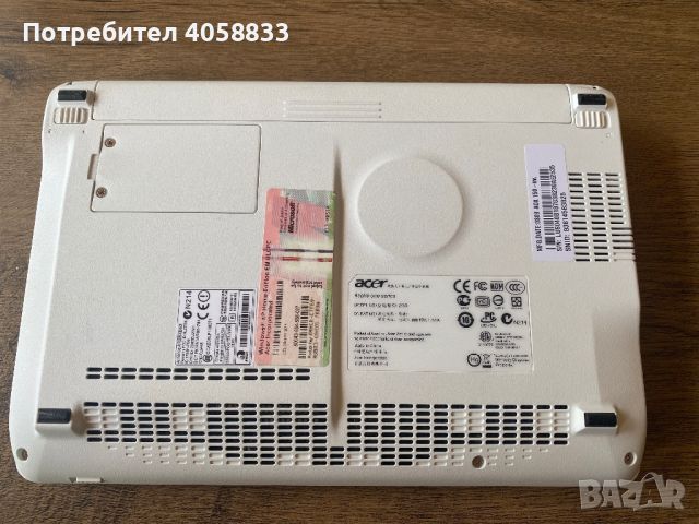 Продава се Acer Aspire One ZG5 Бял , снимка 3 - Лаптопи за работа - 45624562