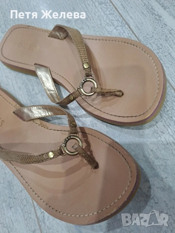 Дамски чехли GUESS -N38