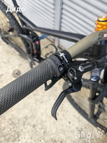 Планински велосипед Cube stereo race Downhill мекица хидравлични спирачки , снимка 3 - Велосипеди - 53846013