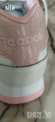 Дамски маратонки Reebok, снимка 12 - Маратонки - 47950253