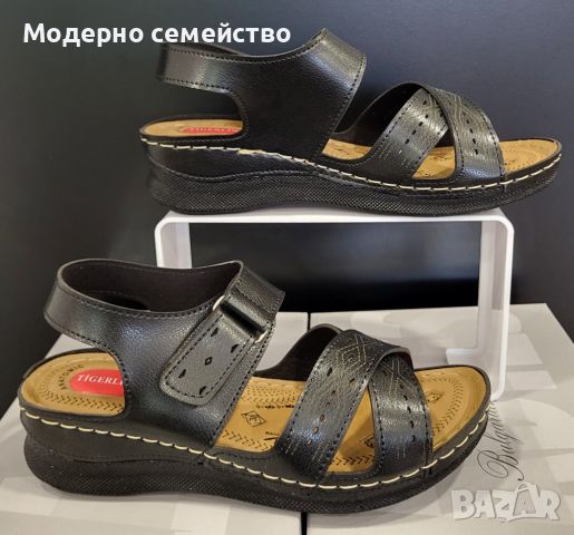 Дамски летни сандали в черно с лепка , снимка 1 - Сандали - 45707948