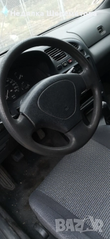Продавам лек автомобил, марка Мазда , снимка 5 - Автомобили и джипове - 51919046