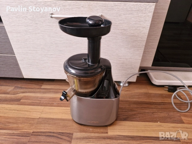 Бавно оборотна сокоизтисквачка HUROM