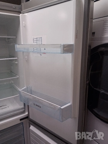 Иноксов комбиниран хладилник с фризер Бош Bosch А++ с две години гаранция!, снимка 9 - Хладилници - 53992012