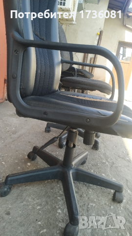 Въртящи столове, снимка 2 - Столове - 45054315